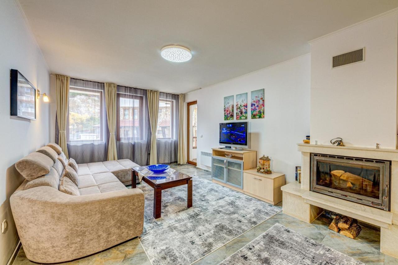 Bright And Spacious 2-Bdr Apartment With Balcony By Flat Mаnager Pamporovo Luaran gambar