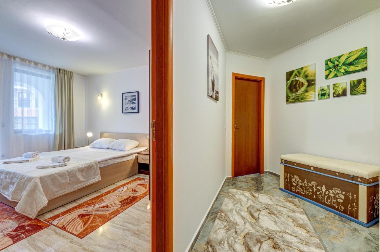 Bright And Spacious 2-Bdr Apartment With Balcony By Flat Mаnager Pamporovo Luaran gambar